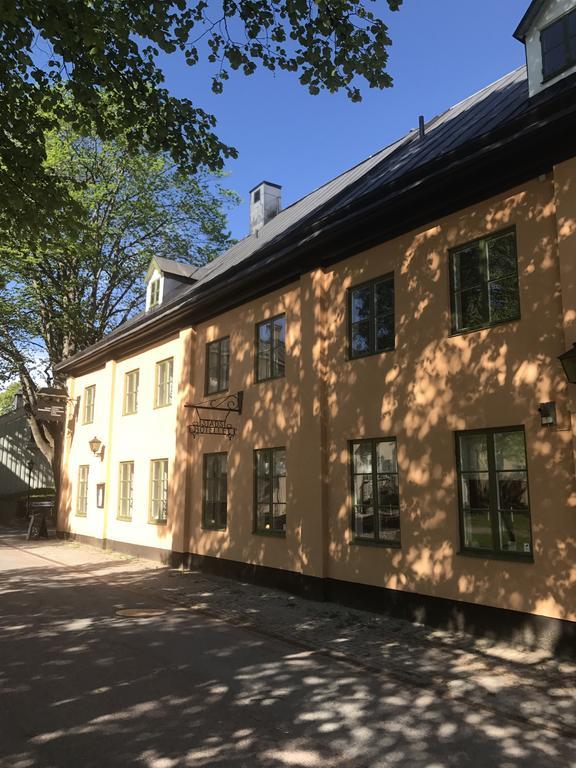 Inn Saters Stadshotell 3*